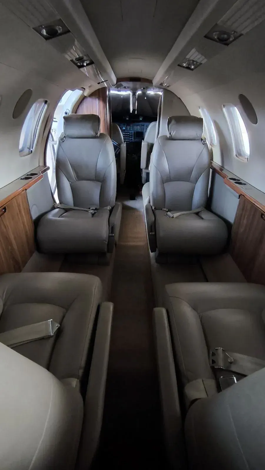 Cabine em couro do Cessna Citation CJ1+